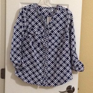 New navy blue/white 3/4 sleeve blouse